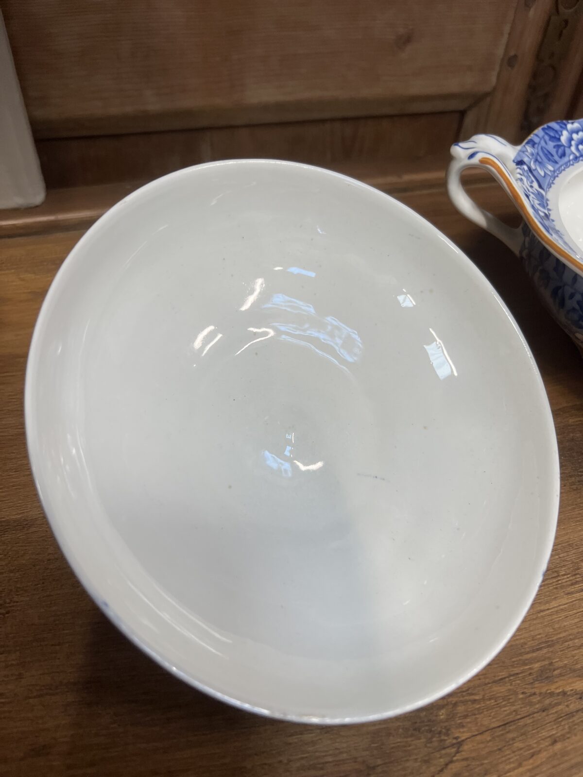 Aquila vintage tureen