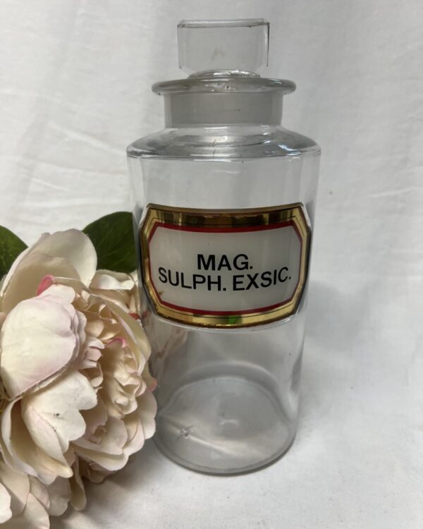 Antique apothecary bottle MAG.SULPH. EXSIC