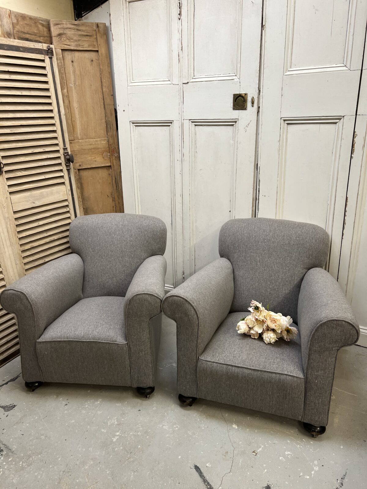 Victorian club armchair - Image 12