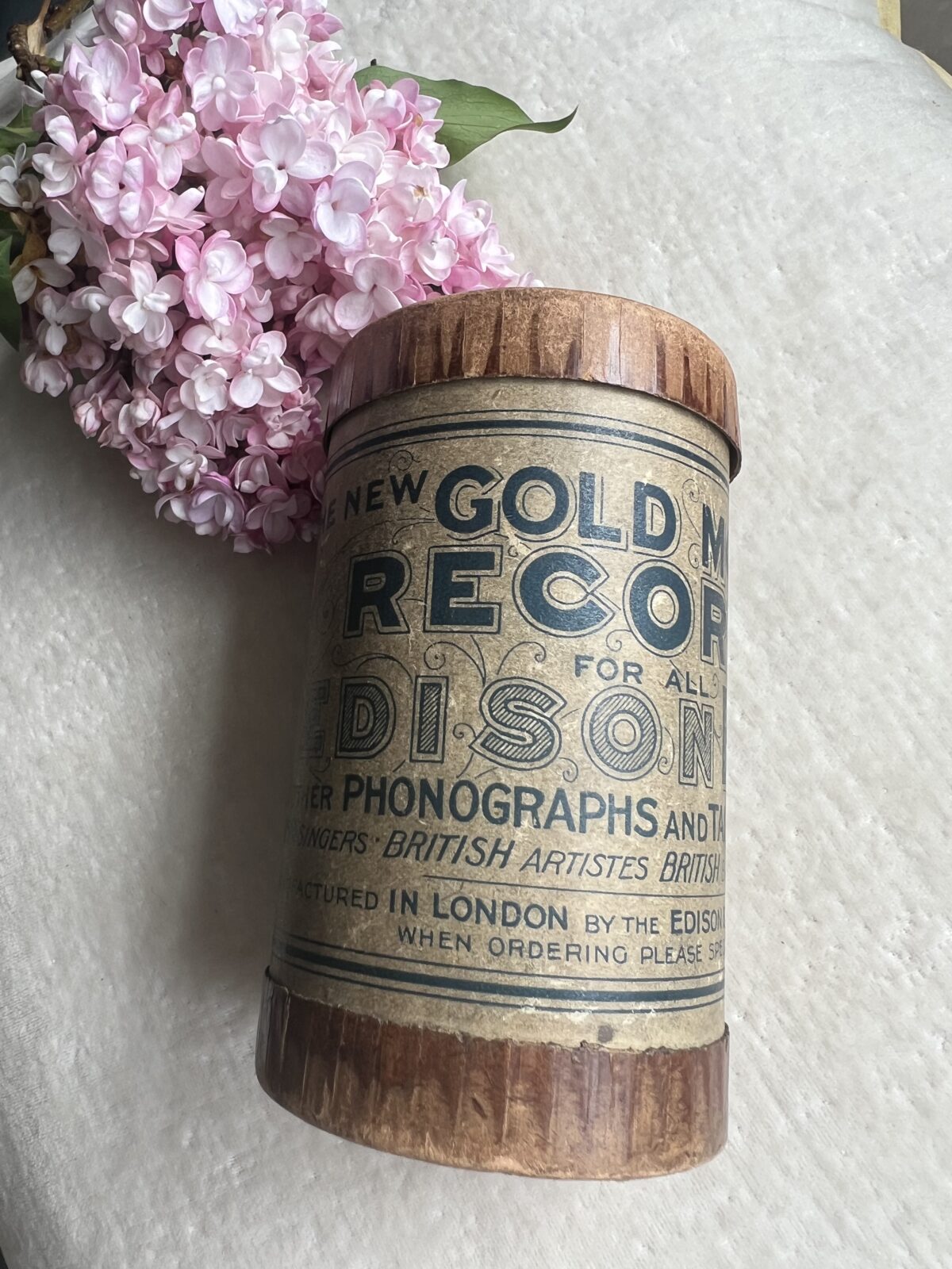 Old Edison Gold mould records pot