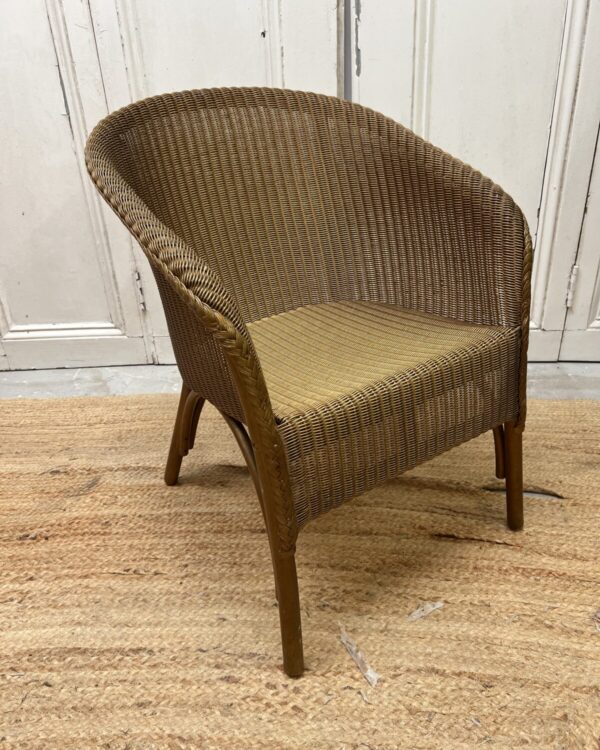 Lloyd loom “Lusty” vintage chair with original label