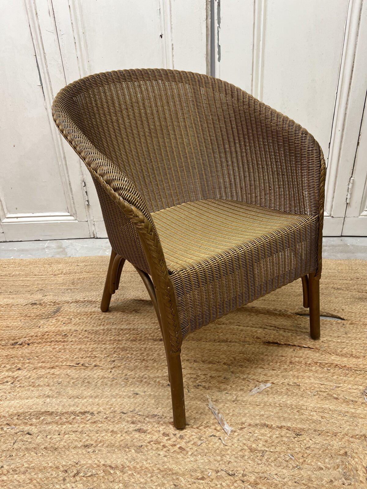Lloyd loom “Lusty” vintage chair with original label