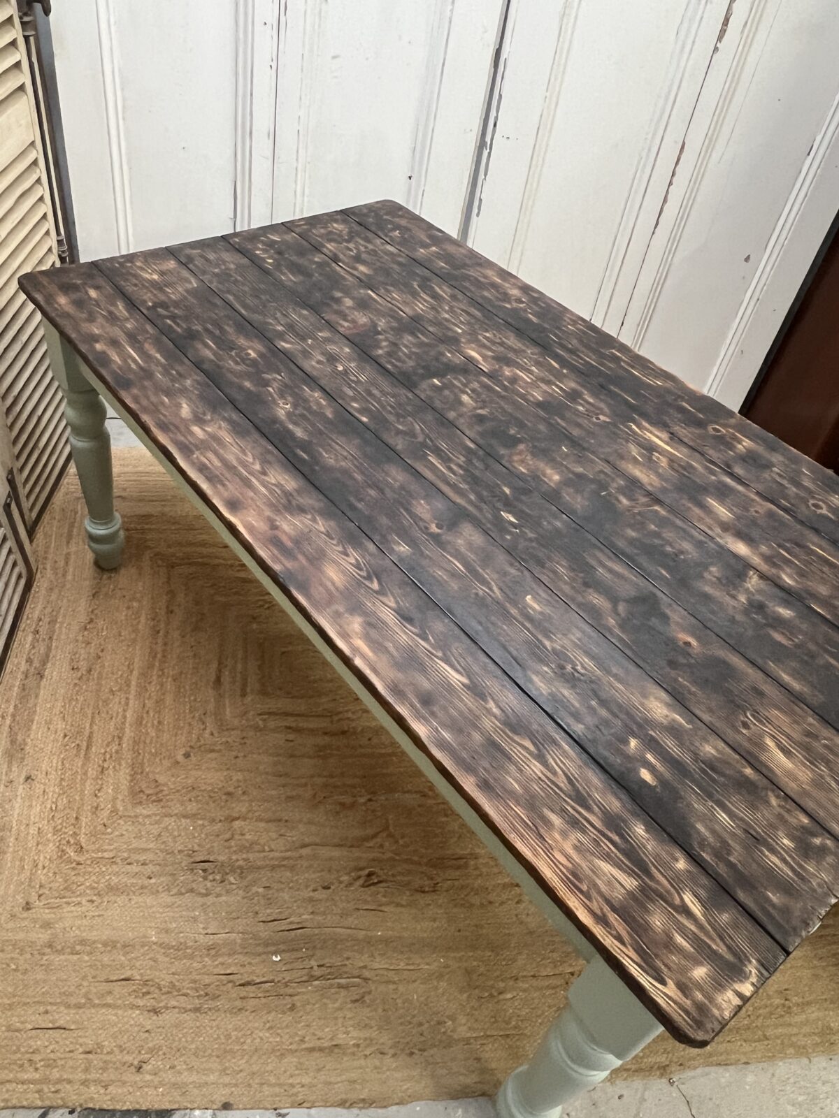 Hand painted pine dining table 8 seater - Image 7